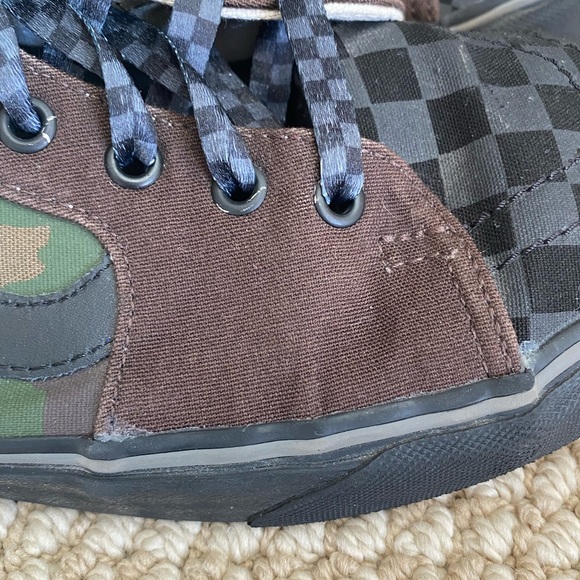 Men’s Vans Custom High Tops - Picture 10 of 13